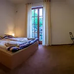 Weissov Dom * Banská Štiavnica