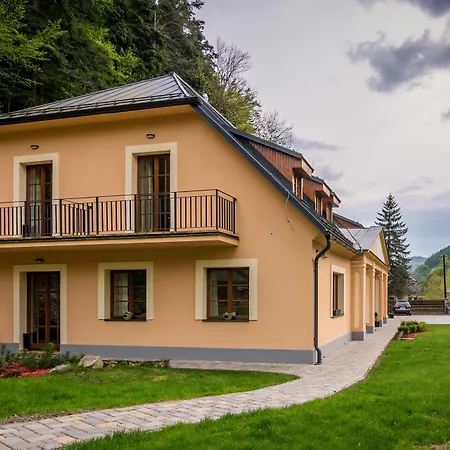 Weissov Dom Appartement